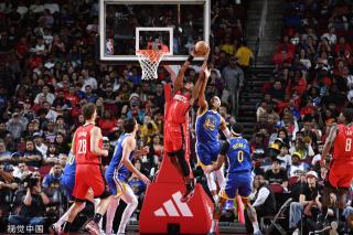 踝扭伤缺席 踝扭伤缺席