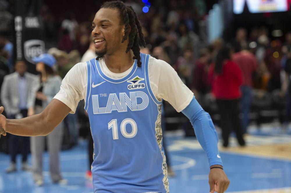 巴特勒则以 巴特勒则以