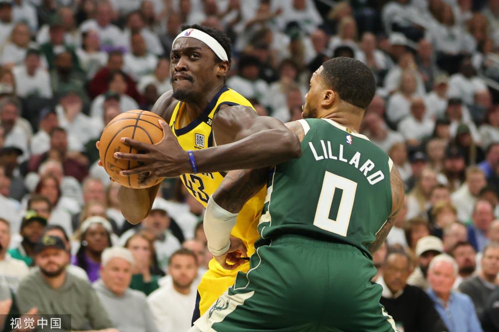 随着巨大的 随着巨大的